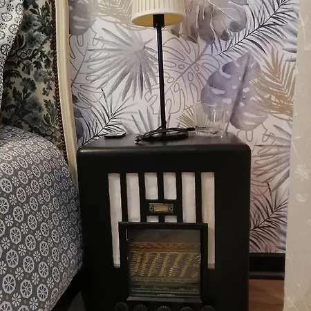 Romantisme Et Glamour Avec ,jardin Proche Zenith Dijon