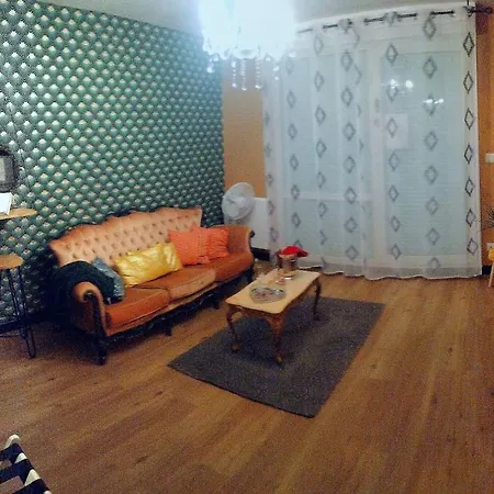 Appartement Romantisme Et Glamour Avec ,jardin Proche Zenith *