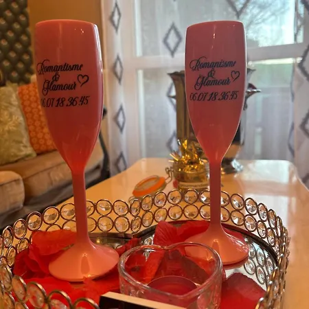 Romantisme Et Glamour Avec ,jardin Proche Zenith *