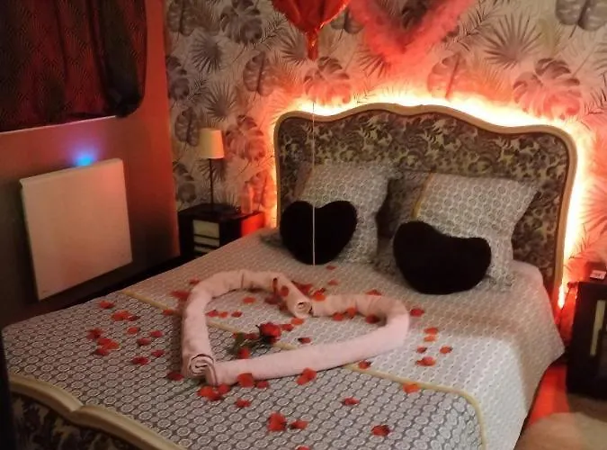 公寓 Romantisme Et Glamour Avec ,jardin Proche Zenith