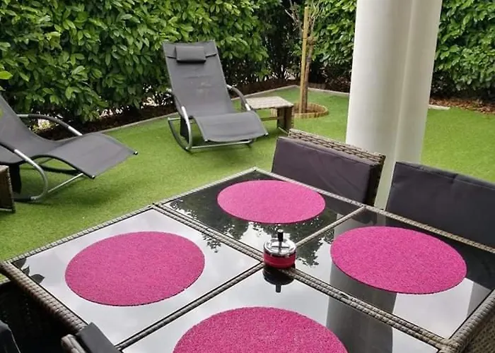 Romantisme Et Glamour Avec ,jardin Proche Zenith 第戎