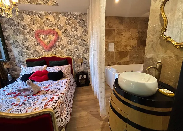 Romantisme Et Glamour Avec ,jardin Proche Zenith